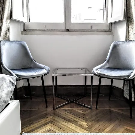 לינה וארוחת בוקר Nik